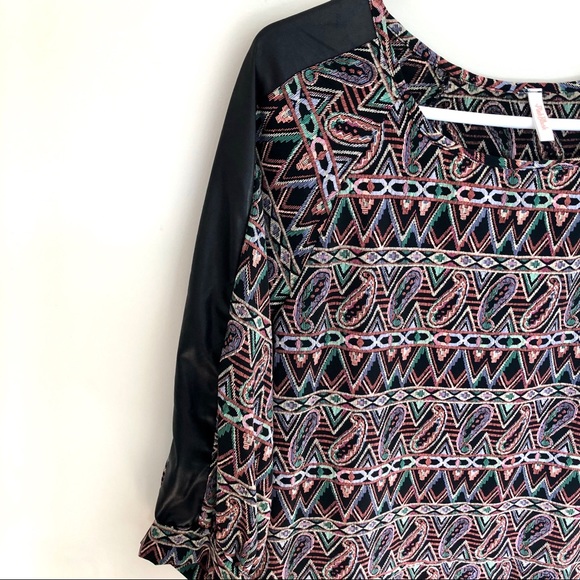 Pink Blush Dress With Leather - Picture 4 of 5